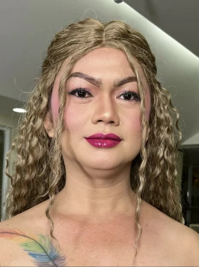 Thai ladyboys for dating / Ladyboys from Philippines for dating