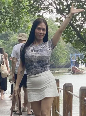 Thai ladyboys for dating / Ladyboys from Philippines for dating