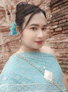 Thai ladyboys for dating / Ladyboys from Philippines for dating