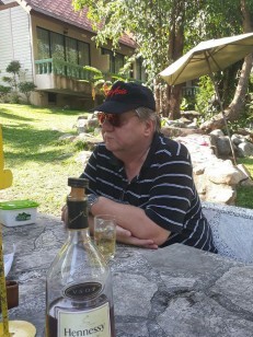 Finish men looking for love