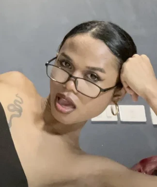 Thai ladyboys for dating / Ladyboys from Philippines for dating