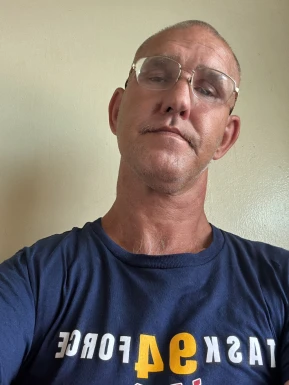 American men looking for love