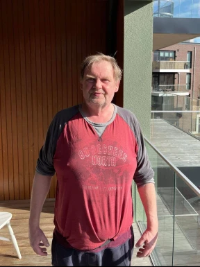 Foreign men for dating