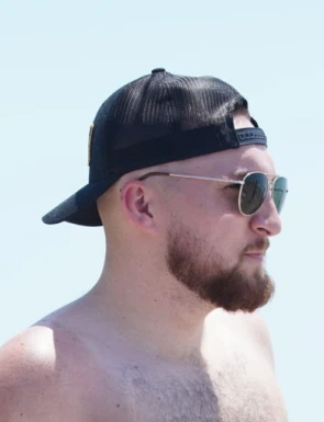 American men looking for love