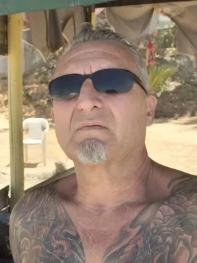 Foreign men for dating