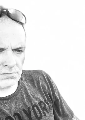 American men looking for love